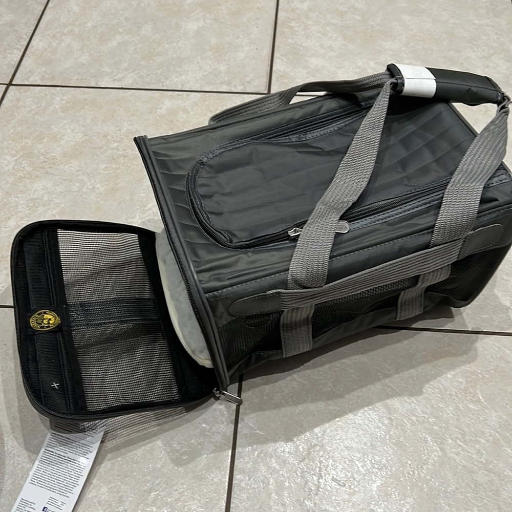Sherpa original pet carrier for small dogs. 8 #